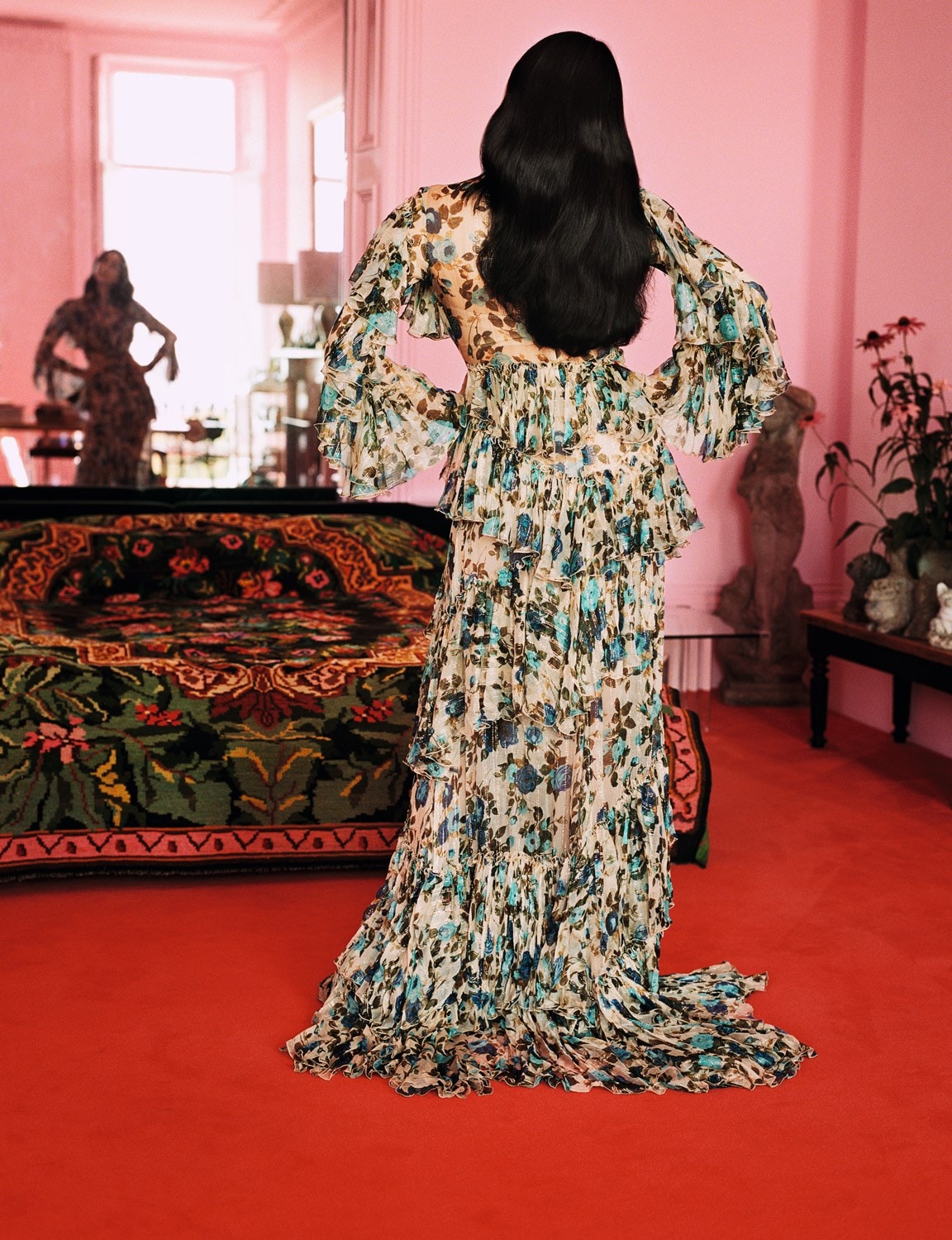 Susie Cave Alasdair McLellan Gucci fashion dress hair house 