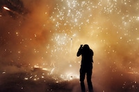 Slip Me the Master Key by Thomas Prior